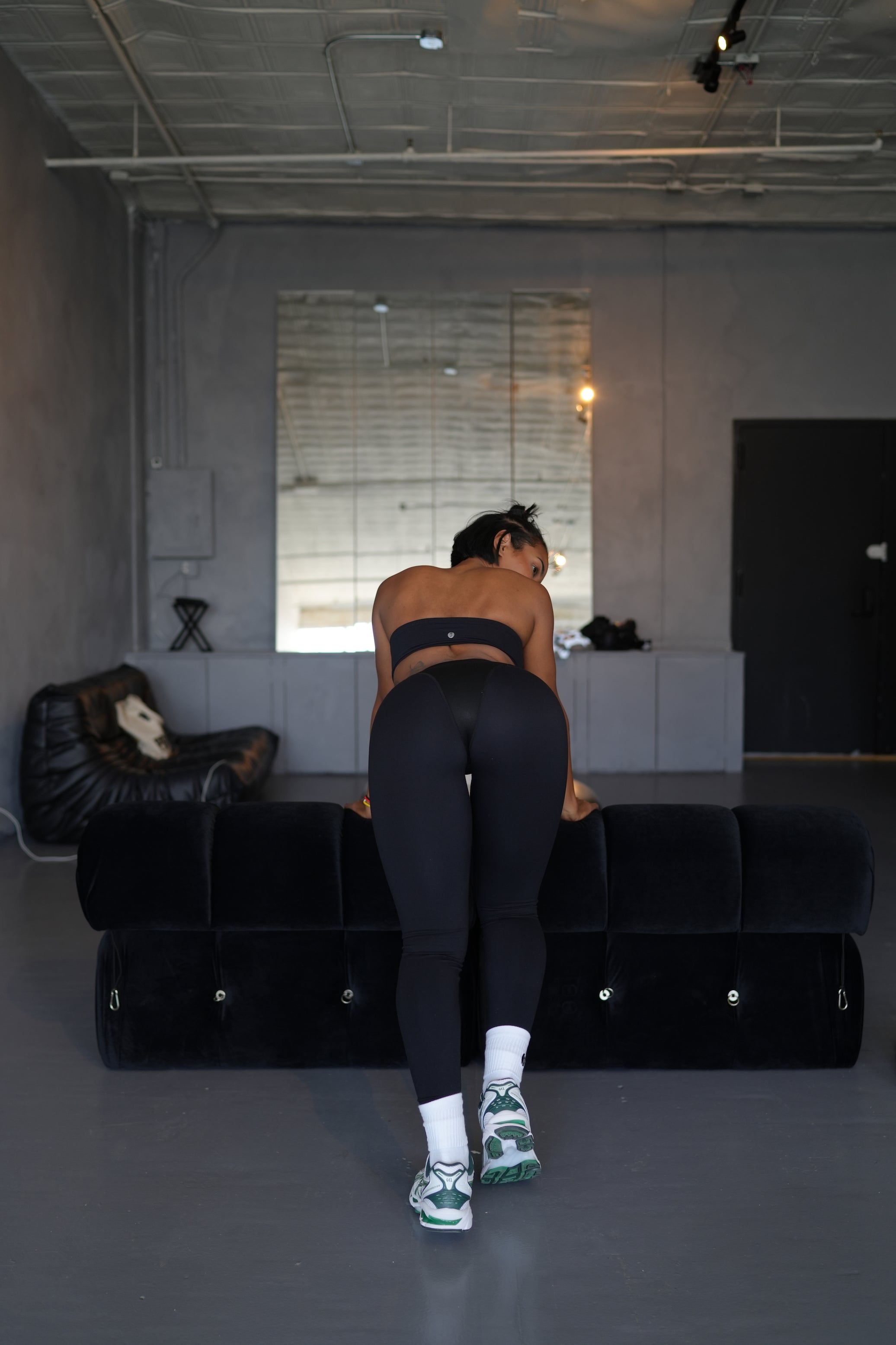 That Thong Leggings - Black / Small