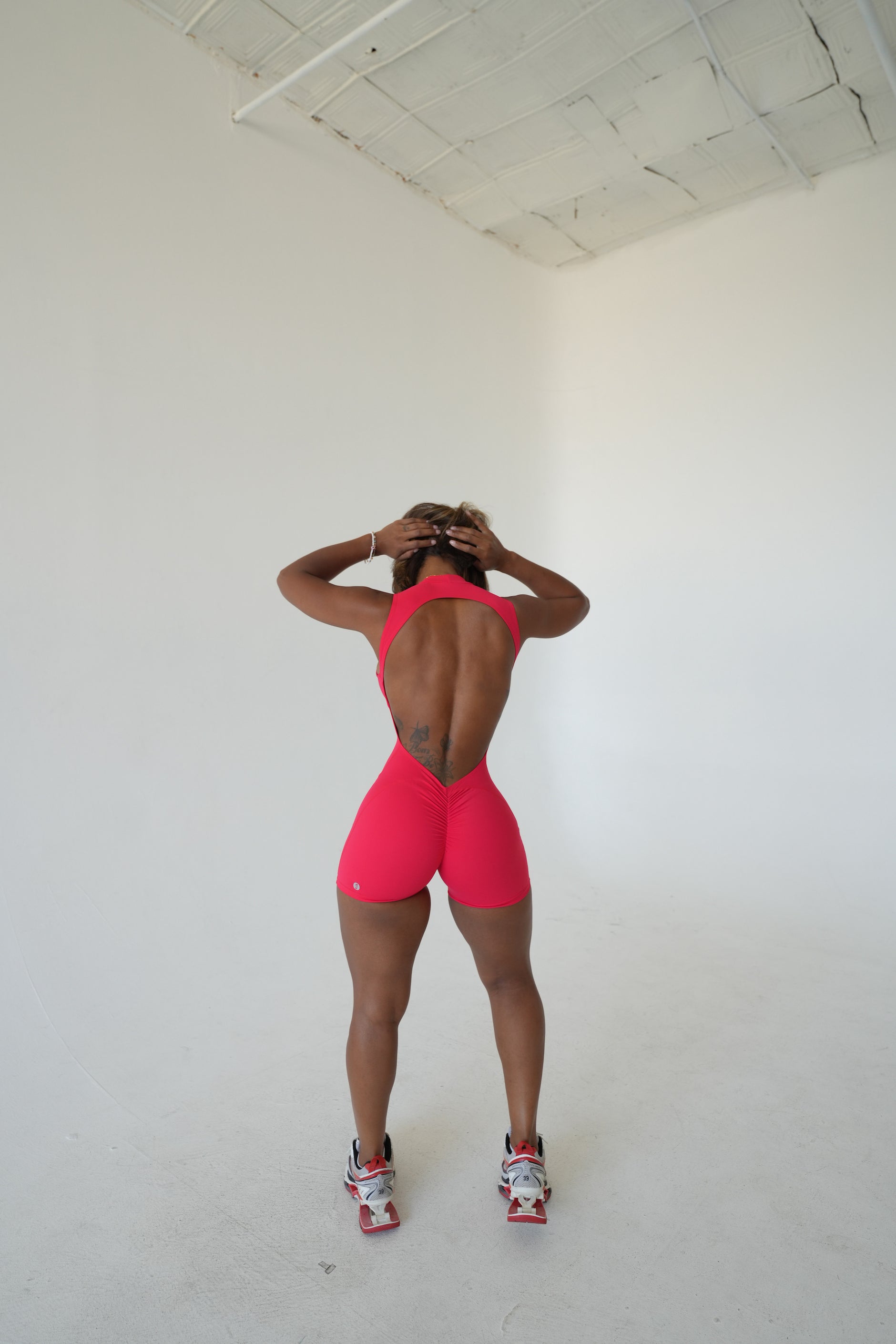 Bodysuit – BYNEEKS