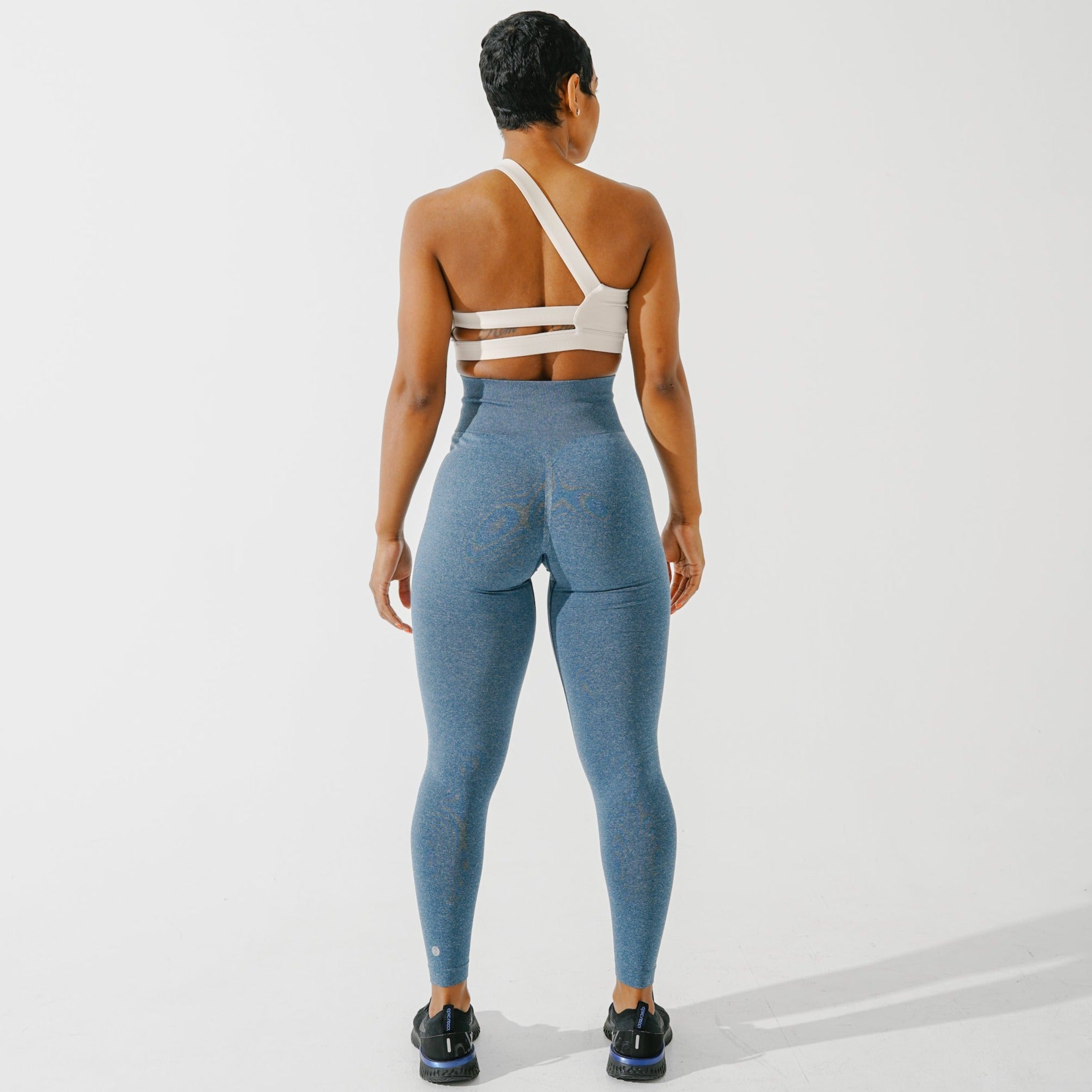 THINK SPANX Scrunch Butt Woman